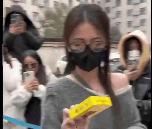 娱乐吃瓜八卦图片高清,高清八卦图片背后的惊人真相